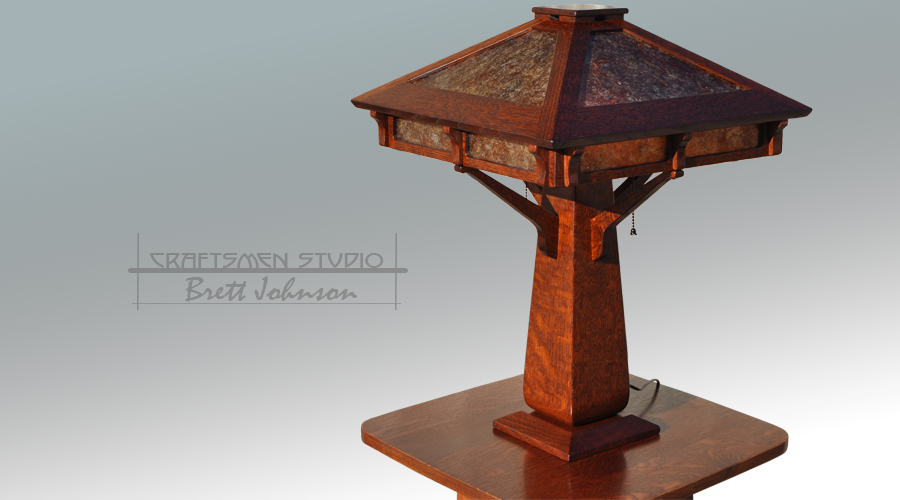 Italiaans veer verbrand Arts and Crafts Table Lamp | Peterson Furniture Lamp